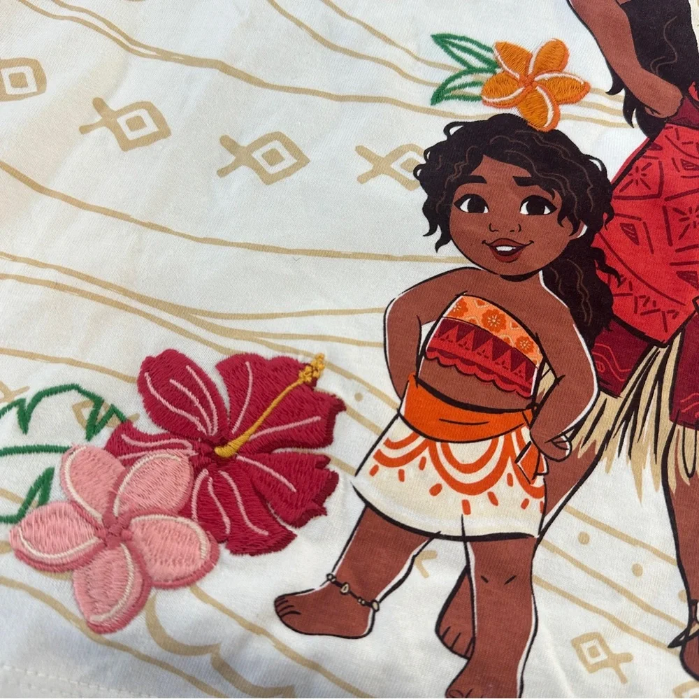 NWT‎ Disney Moana 2 Simea Short Sleeve T-Shirt Kids 13/14